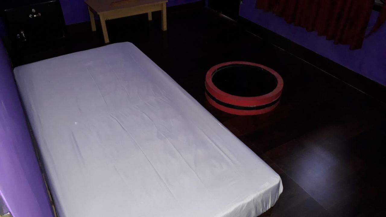 Jabu Rosmina Hotel Citeureup Eksteriør billede