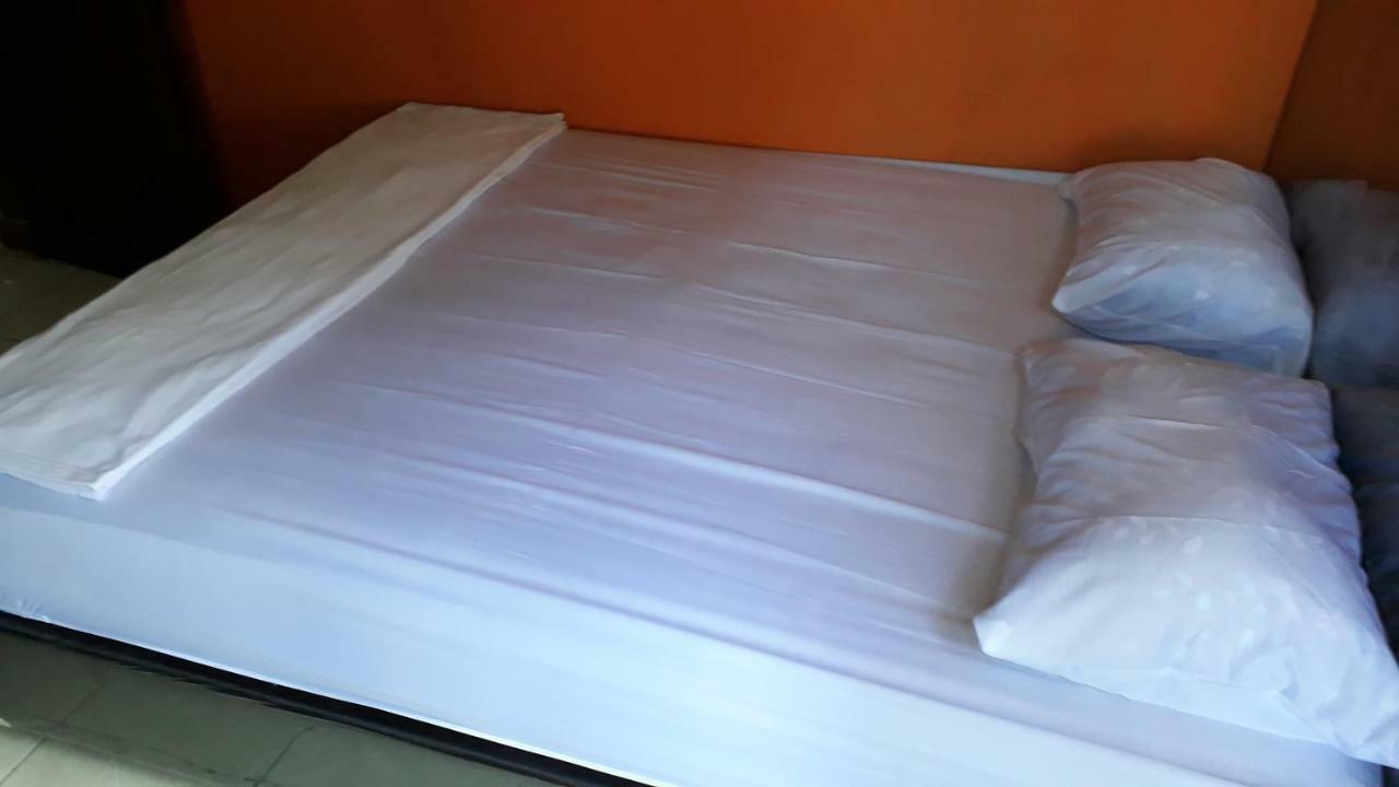 Jabu Rosmina Hotel Citeureup Eksteriør billede